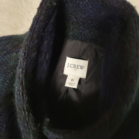 J.Crew Factory Boucle City Coat‎ in Black Watch Plaid 6 - Picture 8 of 10